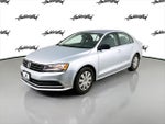2015 Jetta Thumbnail 1