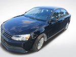 2015 Jetta Thumbnail 2