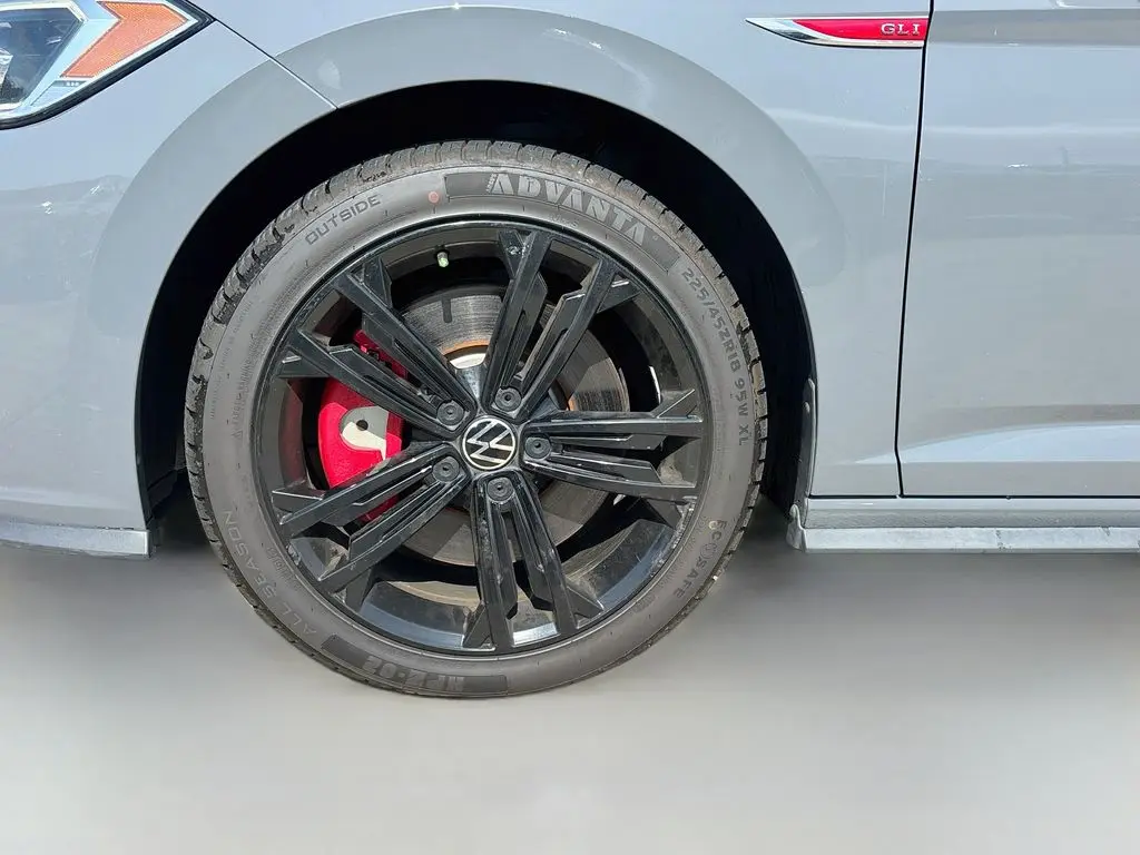 2022 Volkswagen GLI - $14,995