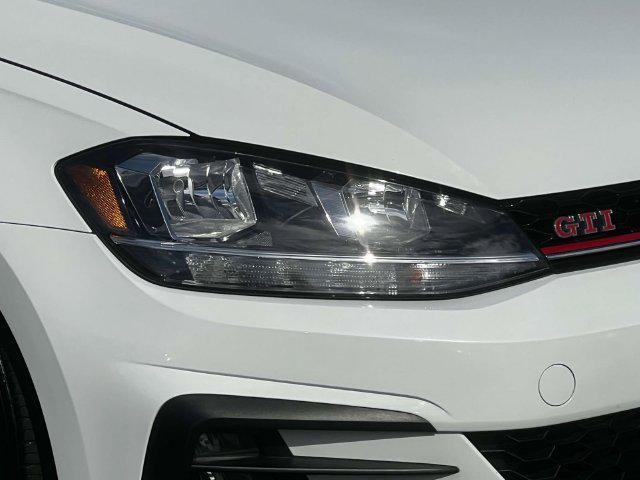 2018 Volkswagen Golf - $21,256