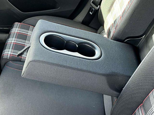 2018 Volkswagen Golf - $21,256