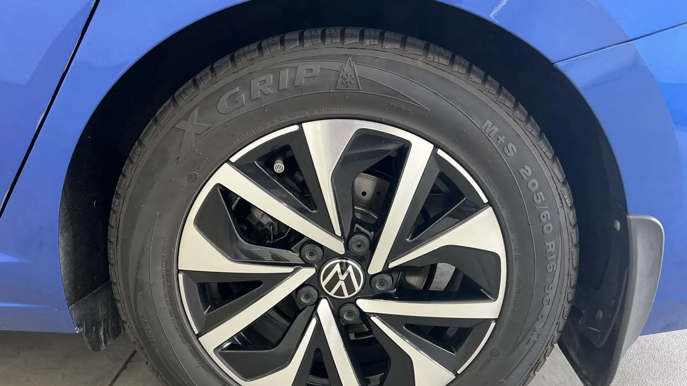 2023 Volkswagen Jetta S