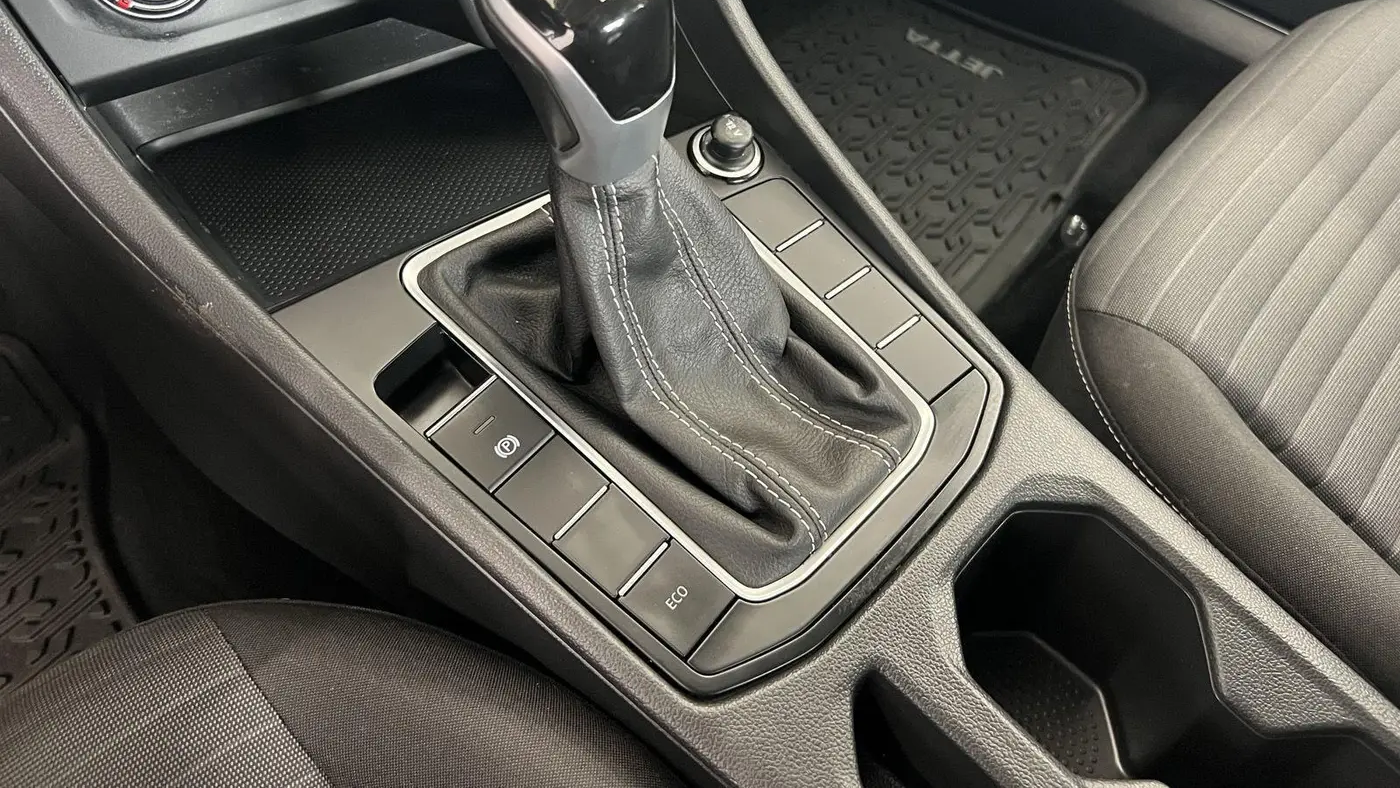 2023 Volkswagen Jetta S