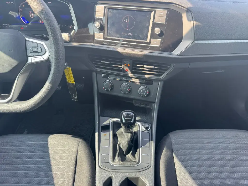 2023 Volkswagen Jetta - $13,590