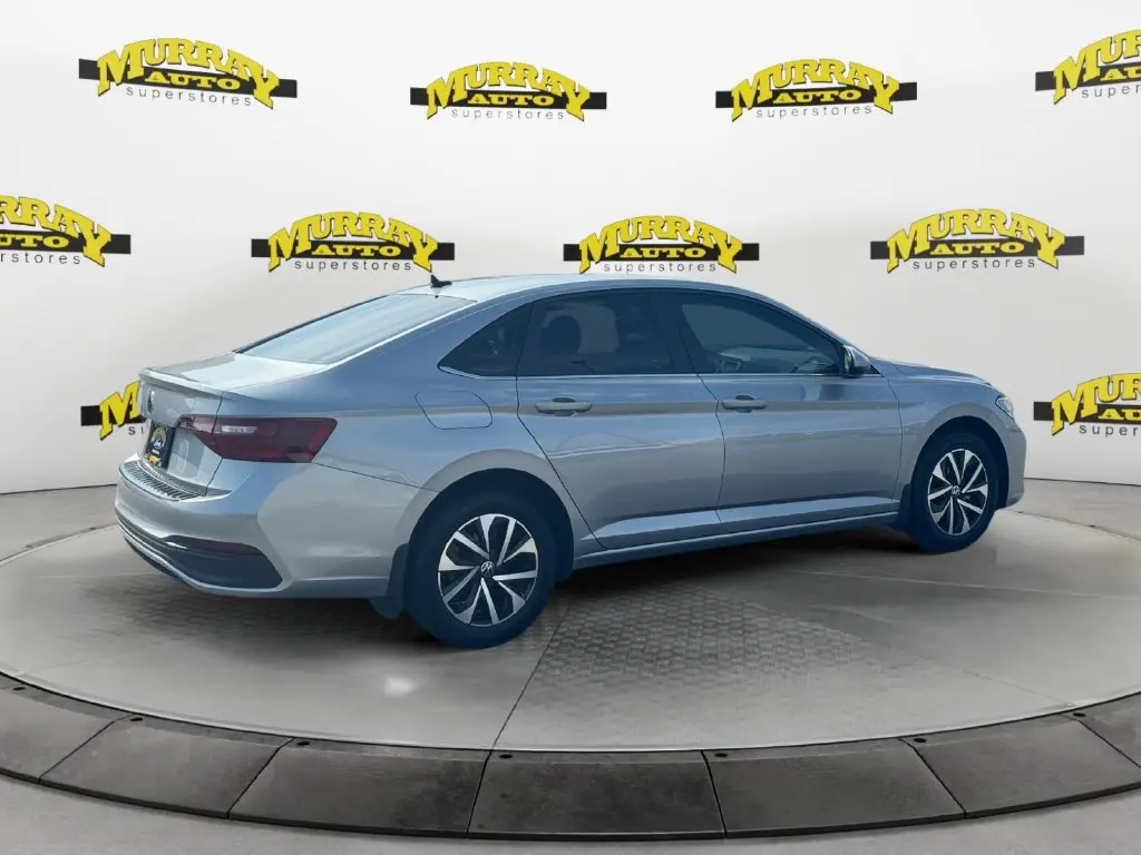 2023 Volkswagen Jetta - $13,590