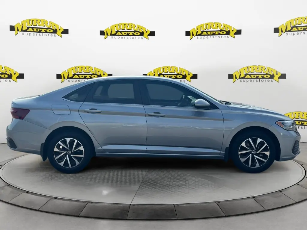 2023 Volkswagen Jetta - $13,590