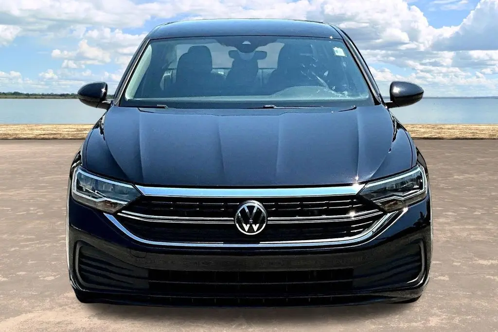 2023 Volkswagen Jetta - $18,750