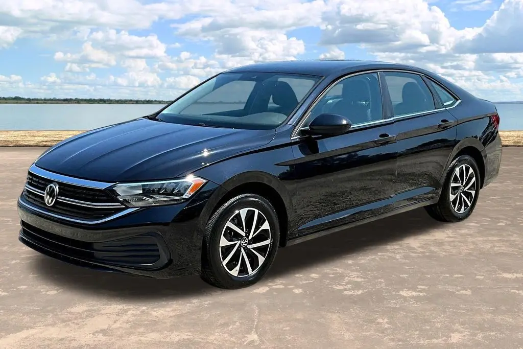 2023 Volkswagen Jetta - $18,750