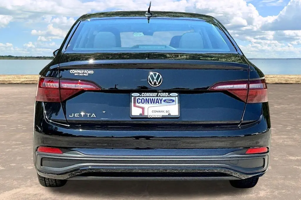 2023 Volkswagen Jetta - $18,750