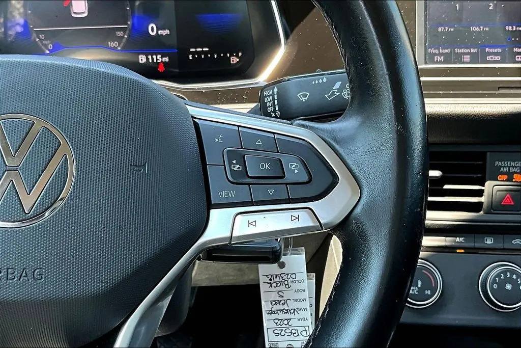 2023 Volkswagen Jetta - $18,750