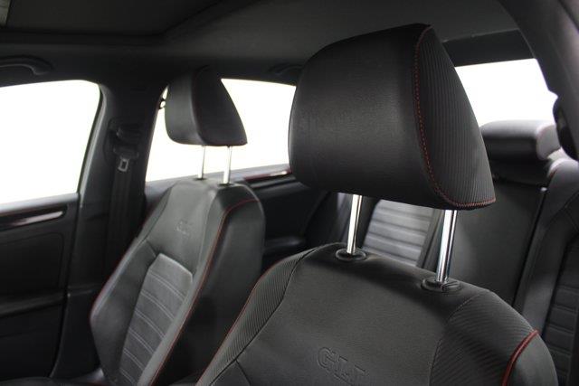 2015 Volkswagen Jetta - $13,998