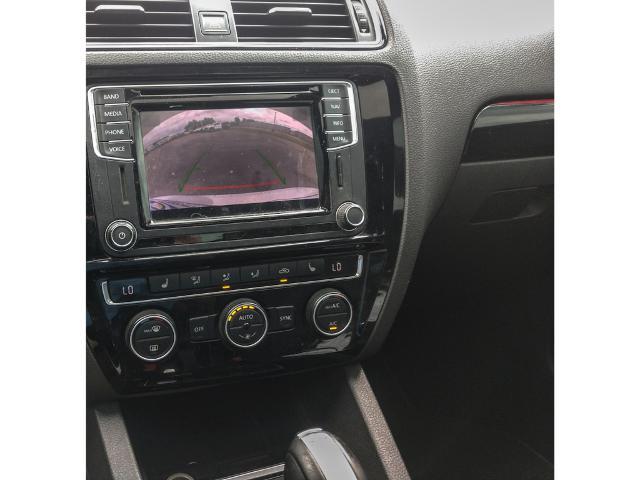 2017 Volkswagen Jetta - $11,325