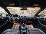 2017 Jetta Thumbnail 16