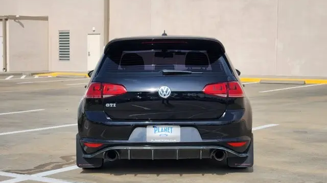 2017 Volkswagen Golf GTI S