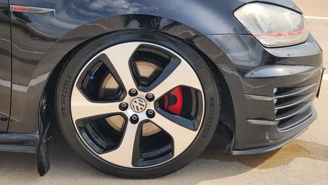 2017 Volkswagen Golf GTI S