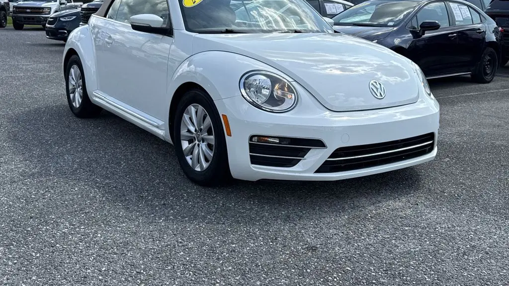 2017 Volkswagen Beetle Convertible 1.8T S