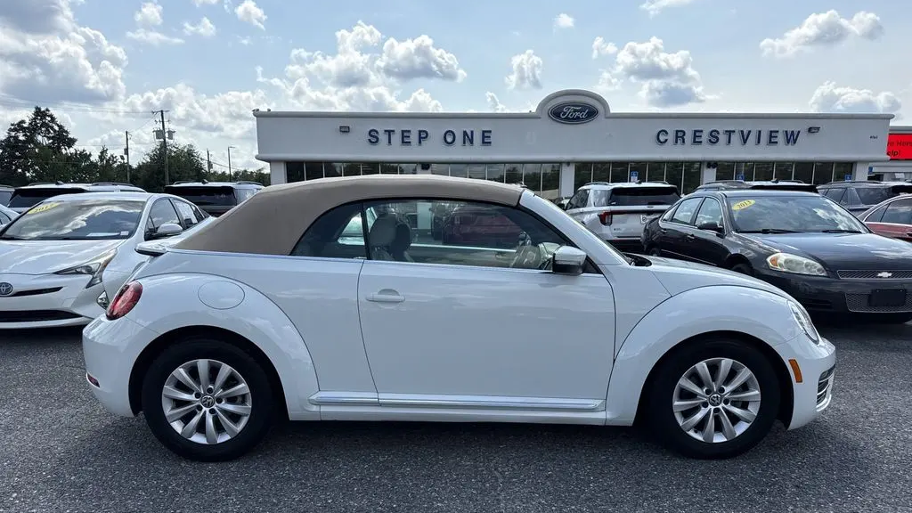 2017 Volkswagen Beetle Convertible 1.8T S