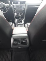 2017 Golf GTI Thumbnail 28
