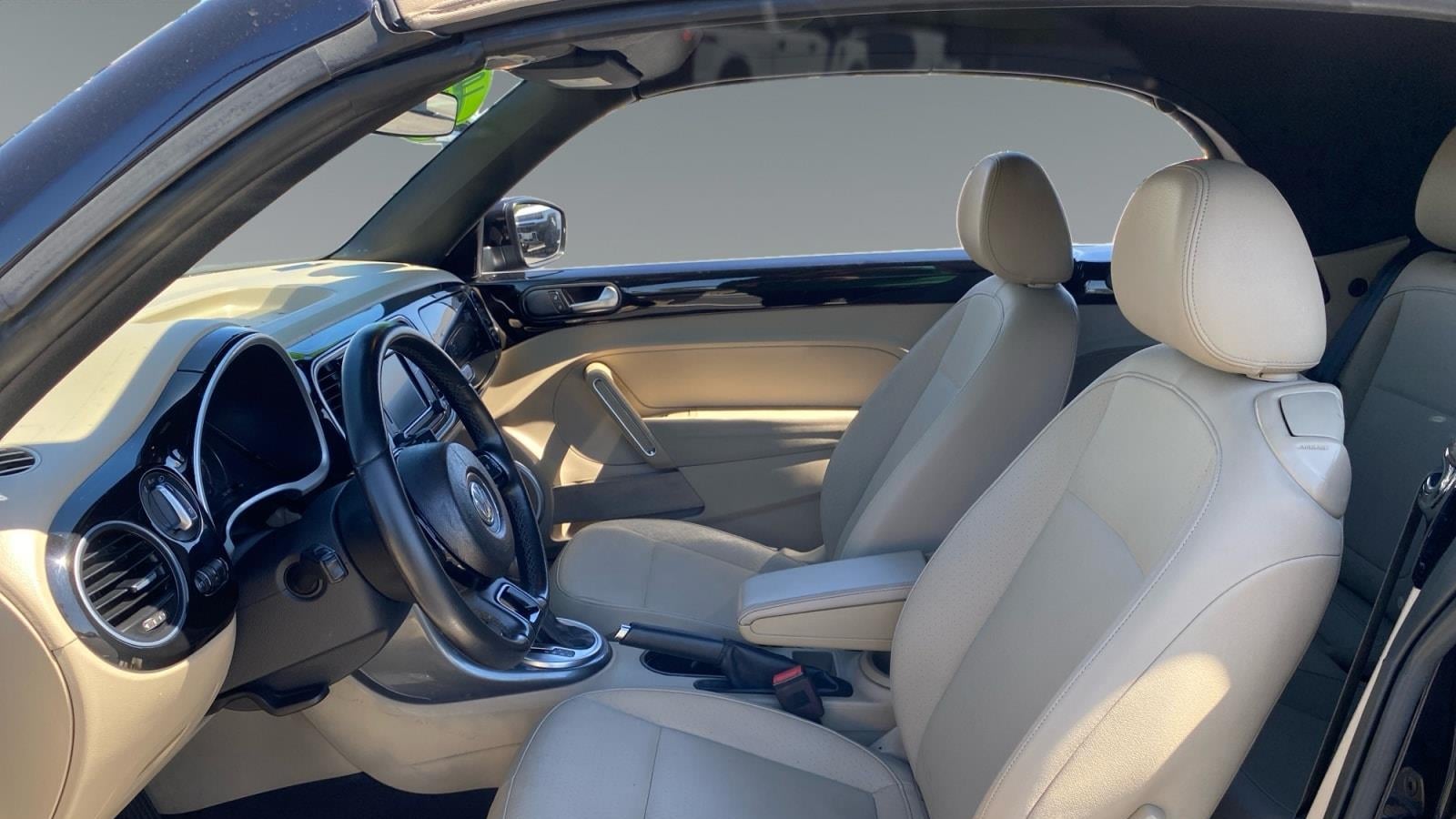 2019 Volkswagen Beetle Convertible 2.0T S
