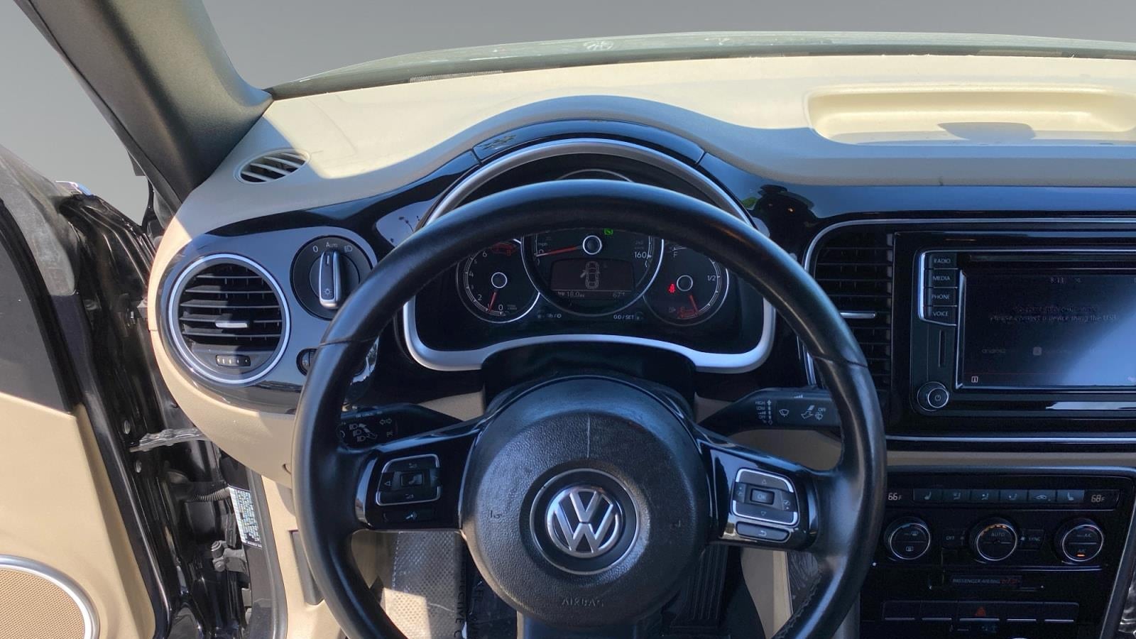 2019 Volkswagen Beetle Convertible 2.0T S