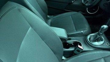 2013 Volkswagen Beetle Convertible TDI