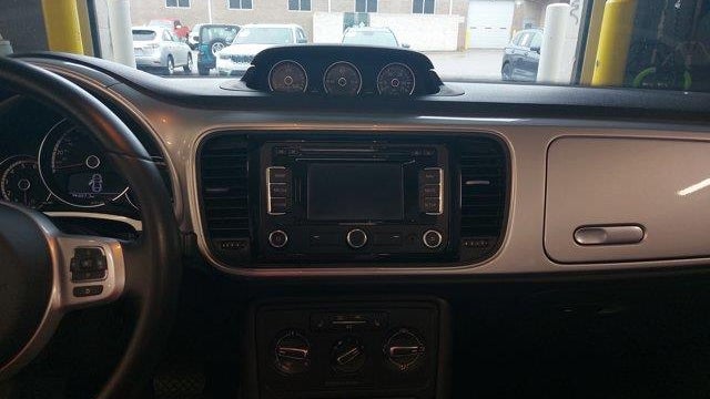 2013 Volkswagen Beetle Convertible TDI