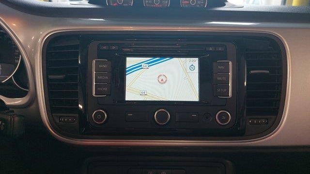 2013 Volkswagen Beetle Convertible TDI