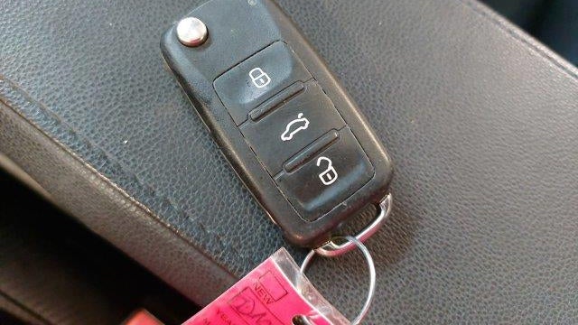 2013 Volkswagen Beetle Convertible TDI