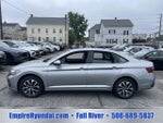 2024 Jetta Thumbnail 9