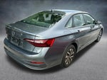 2024 Jetta Thumbnail 4