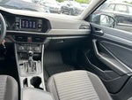 2024 Jetta Thumbnail 9