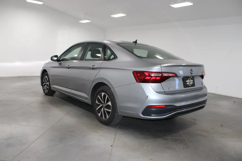 2024 Volkswagen Jetta - $17,478