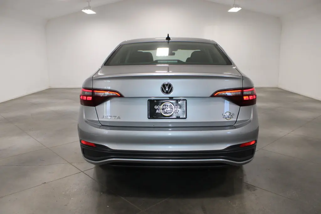 2024 Volkswagen Jetta - $17,478