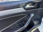 2023 Jetta Thumbnail 16