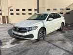 2023 Jetta Thumbnail 3