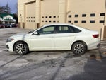 2023 Jetta Thumbnail 4
