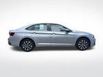 2024 Jetta Thumbnail 3