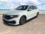 2024 Jetta Thumbnail 5