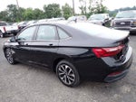2024 Jetta Thumbnail 4