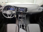 2024 Jetta Thumbnail 9
