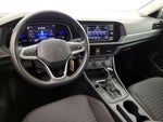 2024 Jetta Thumbnail 9
