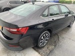 2024 Jetta Thumbnail 6