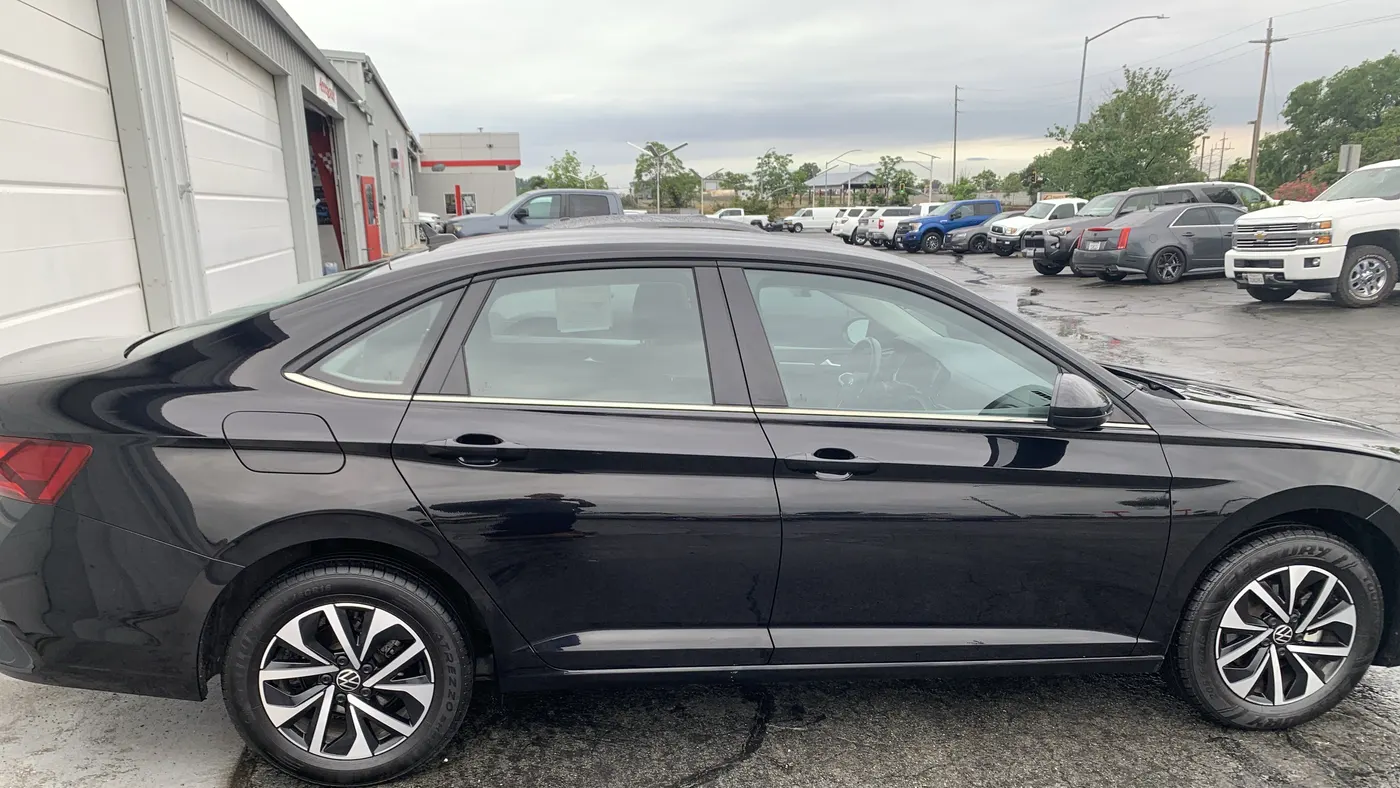 2024 Volkswagen Jetta S