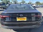 2024 Jetta Thumbnail 4