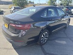 2024 Jetta Thumbnail 5