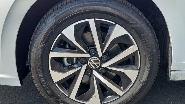 2024 Volkswagen Jetta S