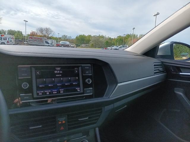 2024 Volkswagen Jetta - $18,104