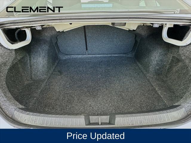 2024 Volkswagen Jetta - $17,499