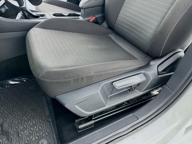 2024 Volkswagen Jetta - $17,499