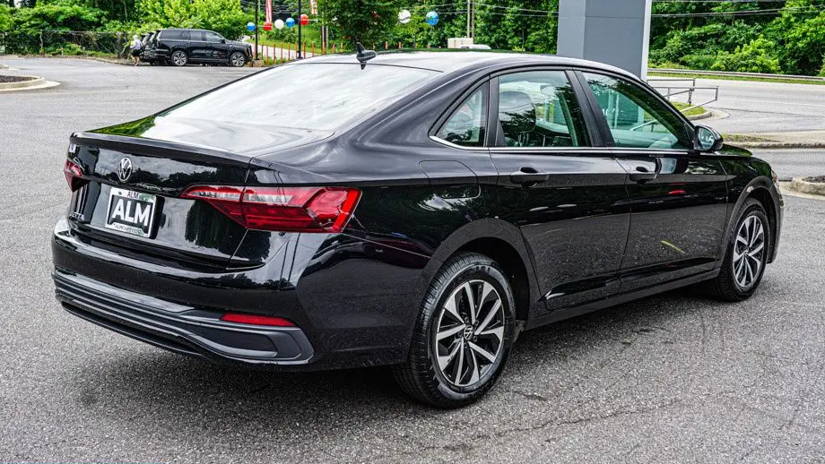 2024 Volkswagen Jetta S